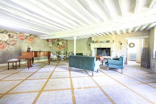 Senlis, Propriété 5 Chambres -  405 m² à vendre