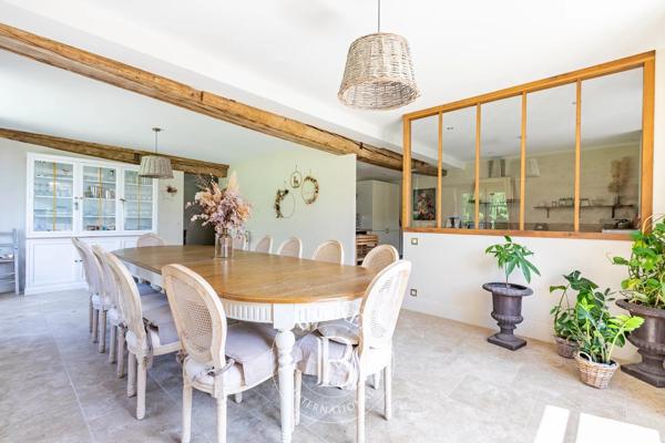 Senlis, Propriété 5 Chambres -  405 m² à vendre