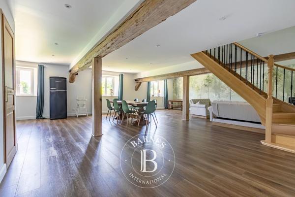 Senlis, Propriété 5 Chambres -  405 m² à vendre