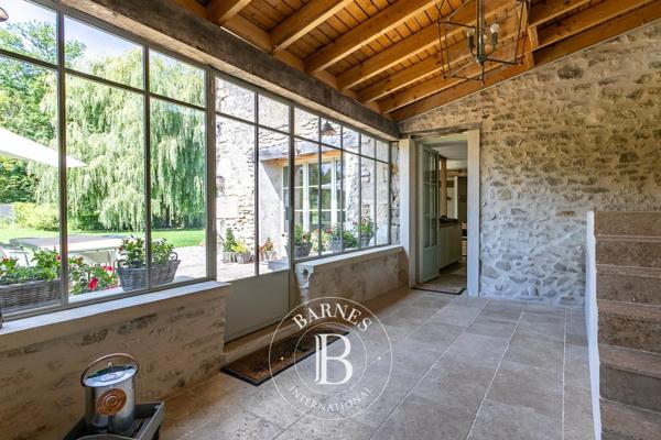 Senlis, Propriété 5 Chambres -  405 m² à vendre
