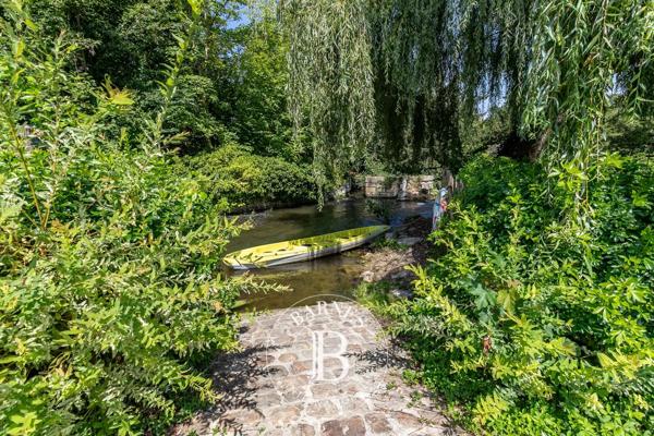 Senlis, Propriété 5 Chambres -  405 m² à vendre