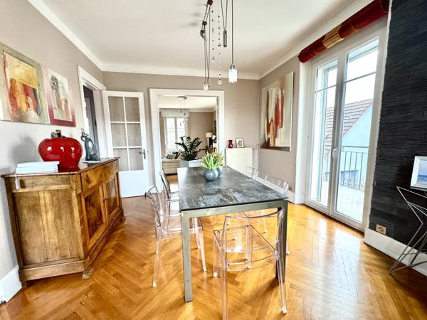 Pfastatt (68120) PFASTATT - APPARTEMENT D’EXCEPTION DANS UNE MAISON DE MAÎTRE