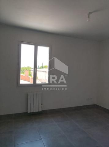 A VENDRE ALTHEN DES PALUDS Appartement 3 pièce(s) 69 m²