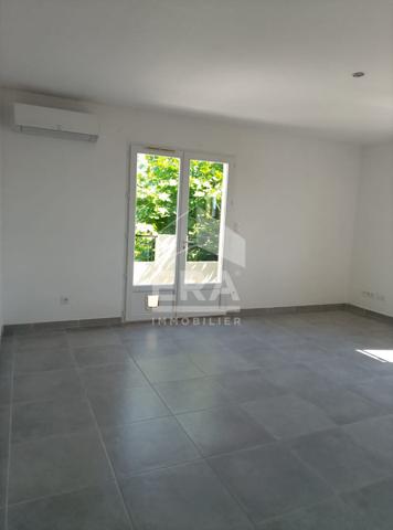 A VENDRE ALTHEN DES PALUDS Appartement 3 pièce(s) 69 m²