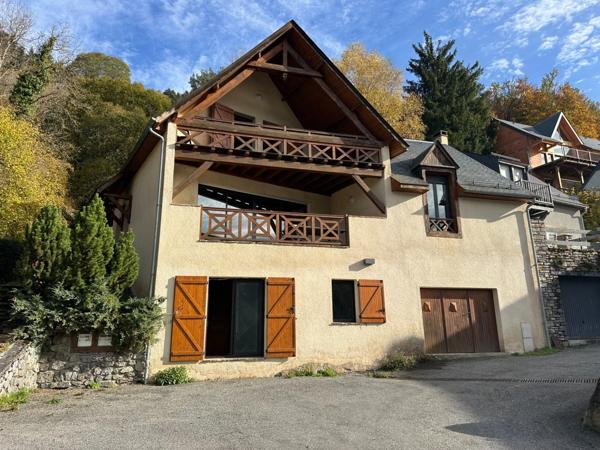 Chalet meublé 12 couchages à 5 minutes de Saint Lary Soulan (65) + T2 aménageable