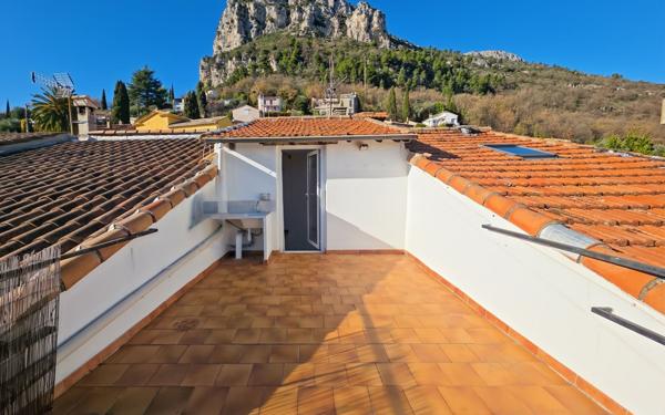 Maison à vendre    3 pièces • 58 m2 Saint-Jeannet