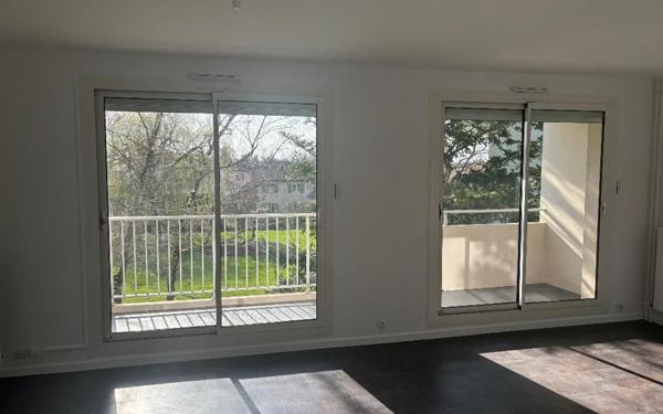 Appartement à vendre    3 pièces • 83,49 m2 Saint-Denis-lès-Bourg