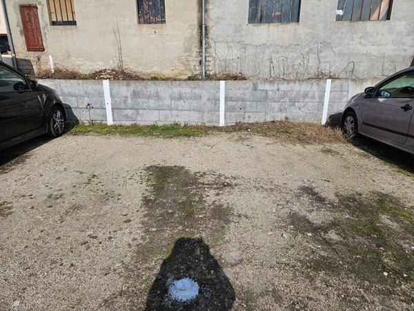 Parking à vendre à Le Pont-de-Beauvoisin 38480
