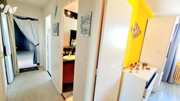 A VENDRE - Saint-Nazaire Appartement T4 Rue Georges Sand avec Balcon Cave et Garage fermé.
