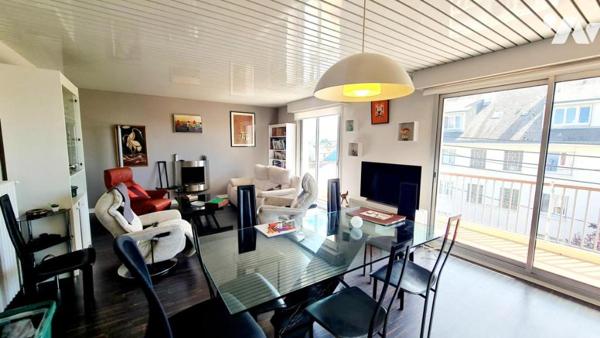 A VENDRE - Saint-Nazaire Appartement T4 Rue Georges Sand avec Balcon Cave et Garage fermé.