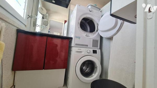 A VENDRE - Saint-Nazaire Appartement T4 Rue Georges Sand avec Balcon Cave et Garage fermé.