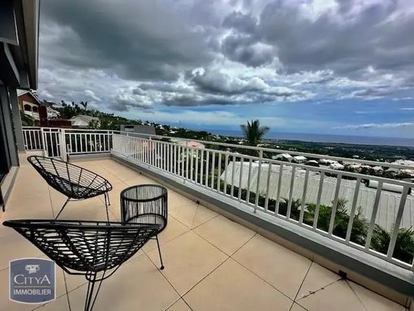 Maison à louer 4 pièces 83.1m² Saint-Paul (97411)