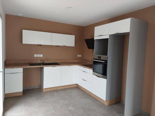 Maison 5 pièces                                        - 42140 Chazelles-sur-Lyon Réf : 9301