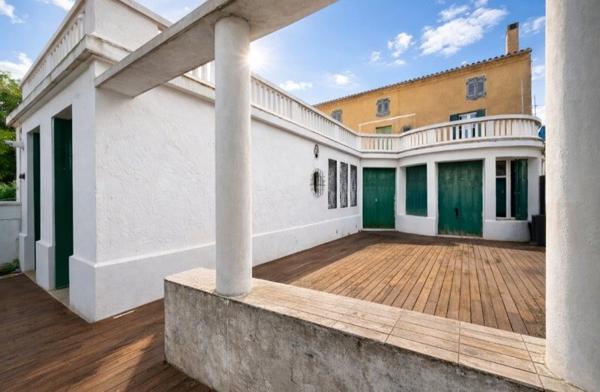 Maison à vendre |  Condom |  7 pièces | 330 m²