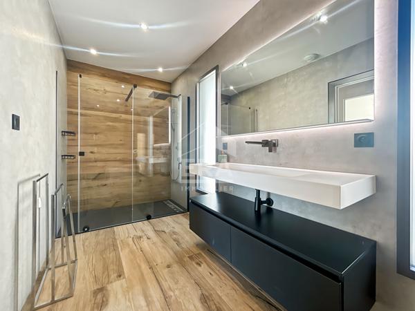 Villa contemporaine d'exception Nîmes 30000