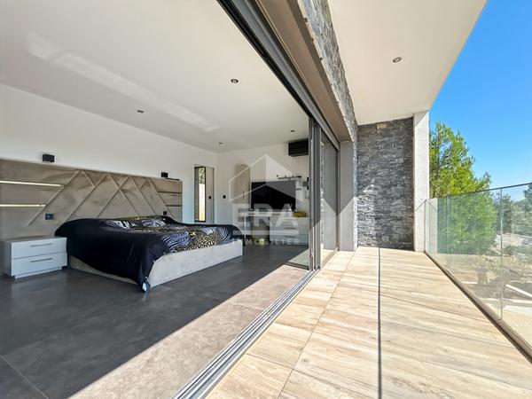 Villa contemporaine d'exception Nîmes 30000