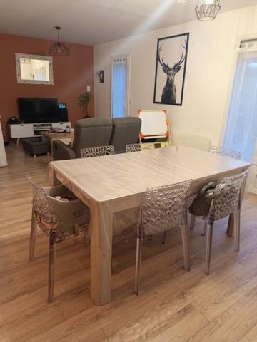 Maison à vendre 130 760 € Saint-Sulpice-les-Feuilles 4 p 85 m² DPE C