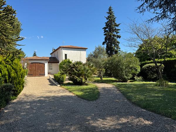 Maison 6 pièce(s) 4 chambre(s) 153 m²