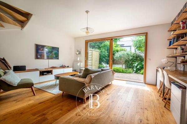 Courbevoie, Appartement 4 Chambres -  135 m² à vendre