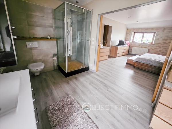 Crécy-la-Chapelle (77580) Maison spacieuse 250m²