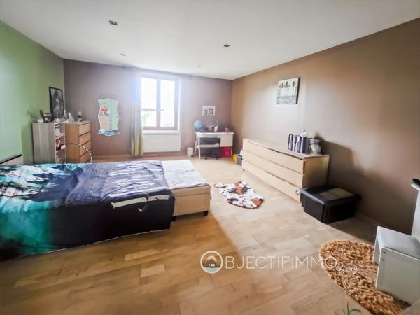 Crécy-la-Chapelle (77580) Maison spacieuse 250m²