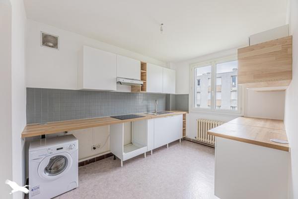Appartement à vendre 150 500 € Saint-Cyr-sur-Loire 3 p 64,5 m² DPE E