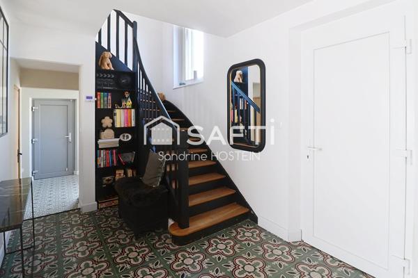 Maison de 127m2 hab avec 3 chambres, 1 bureau, terrasse, jardin et garage 3 voitures!