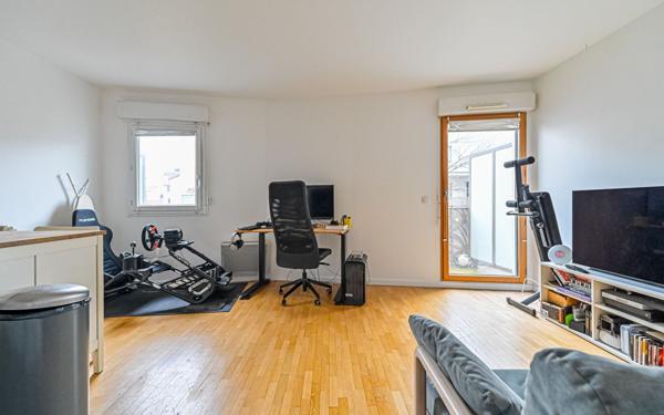 Appartement à vendre    1 pièce • 33,80 m2 Les Lilas