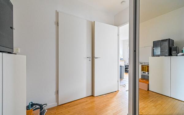Appartement à vendre    1 pièce • 33,80 m2 Les Lilas