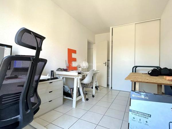 Location                                                      Appartement
                        
                     3 pièces                      50 m2                     à Albi