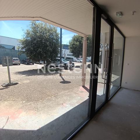Local commercial  à vendre Ploeren 50 m2 Parking