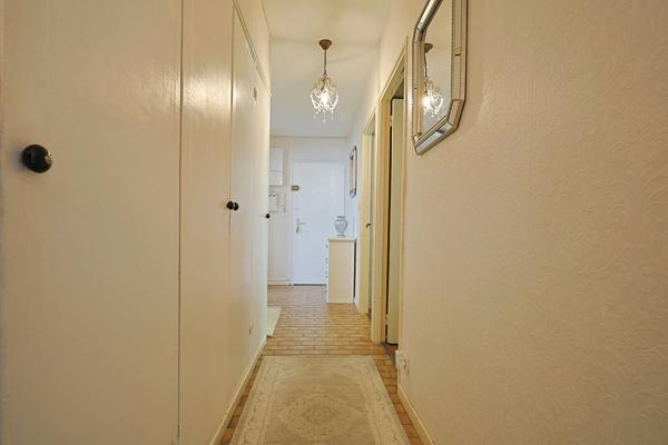 Appartement 5 pièces 69.22 m2