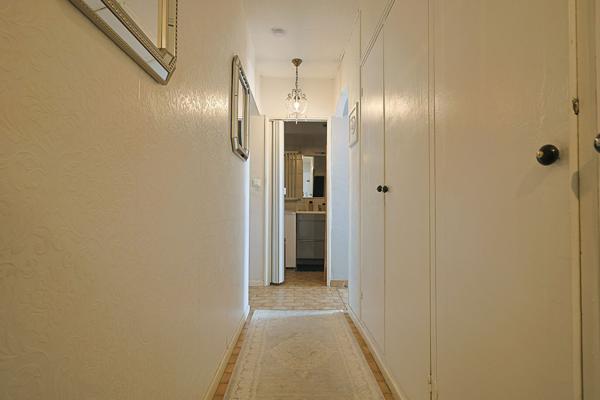 Appartement 5 pièces 69.22 m2