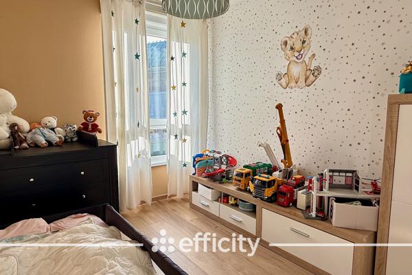 Appartement 4 pièces - 81 m² Exclusivité efficity