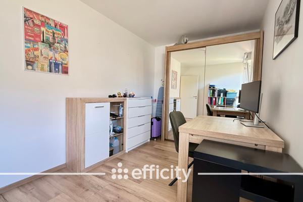 Appartement 4 pièces - 81 m² Exclusivité efficity