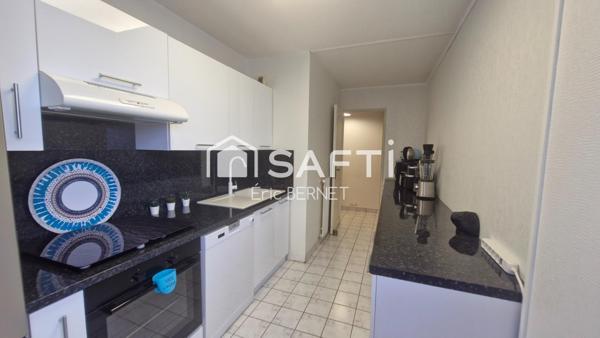 Joli  T4 de 85 M² avec balcon , lumineux dans un bon état de présentation