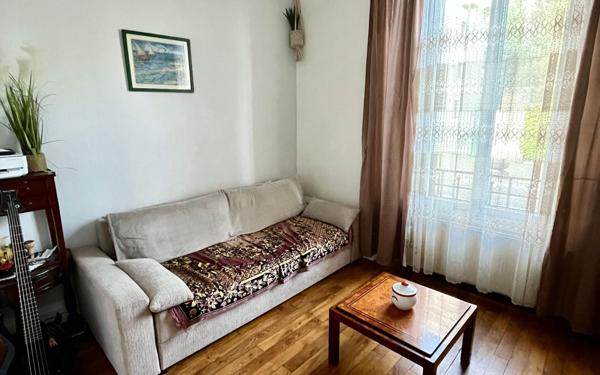 Appartement à vendre    3 pièces • 61,98 m2 Villeurbanne