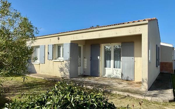 Maison à vendre    3 pièces •  Saint-Pierre-d'Oléron
