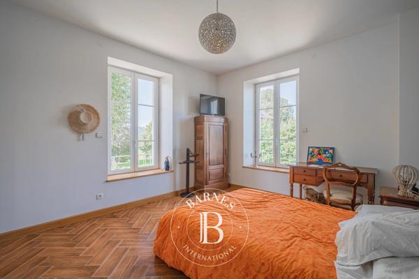 Le Pont-de-Beauvoisin, Propriété 6 Chambres -  449 m² à vendre