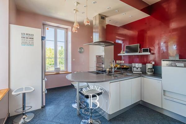 Le Pont-de-Beauvoisin, Propriété 6 Chambres -  449 m² à vendre