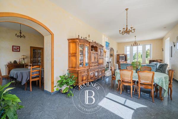Le Pont-de-Beauvoisin, Propriété 6 Chambres -  449 m² à vendre