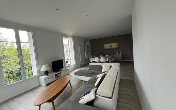 Appartement à louer    3 pièces •  Royan