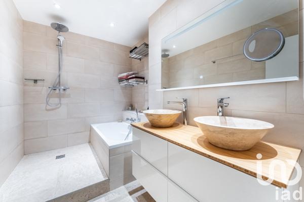 Appartement 3 pièces de 88 m² à Vaucresson (92420)