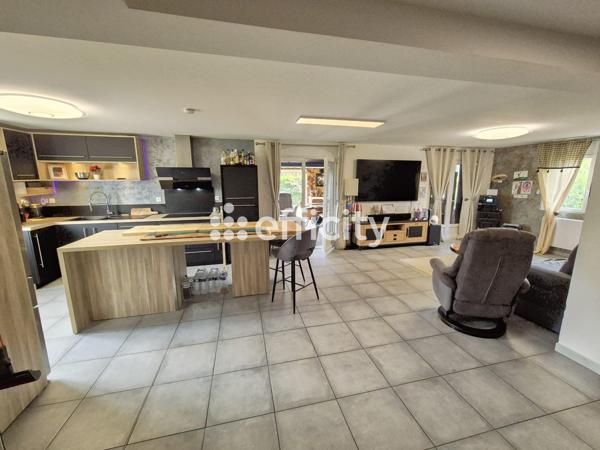 Maison 7 pièces - 200 m²