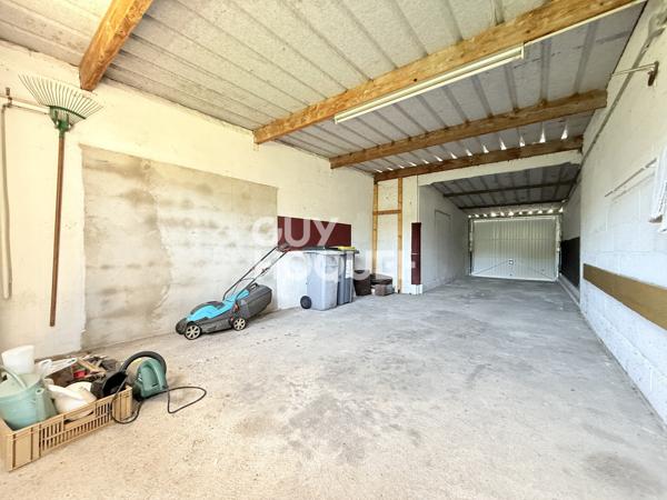 Maison familiale avec jardin et garage