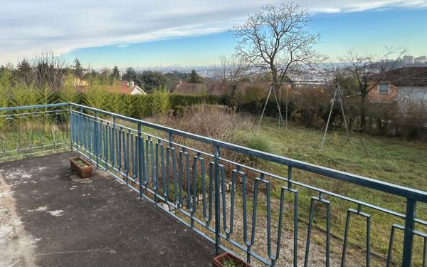 Maison à vendre    4 pièces • 80,18 m2 Sainte-Foy-lès-Lyon