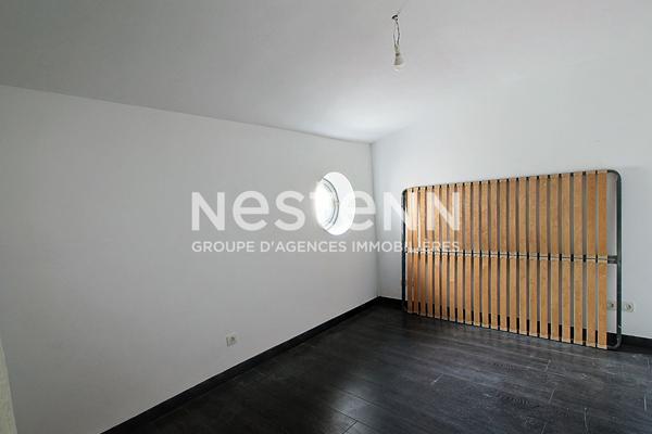 A VENDRE LORGUES Appartement en DUPLEX 2 chambres 73 m²