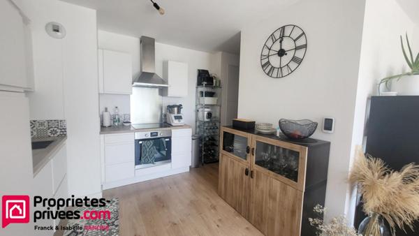 Appartement T2 - 48.02 m² - balcon - place de parking