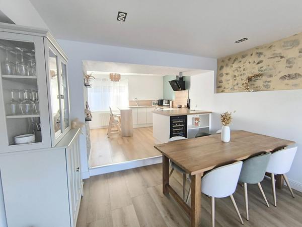 À VENDRE -Maison de bourg au coeur du Lion-d'Angers