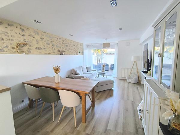 À VENDRE -Maison de bourg au coeur du Lion-d'Angers